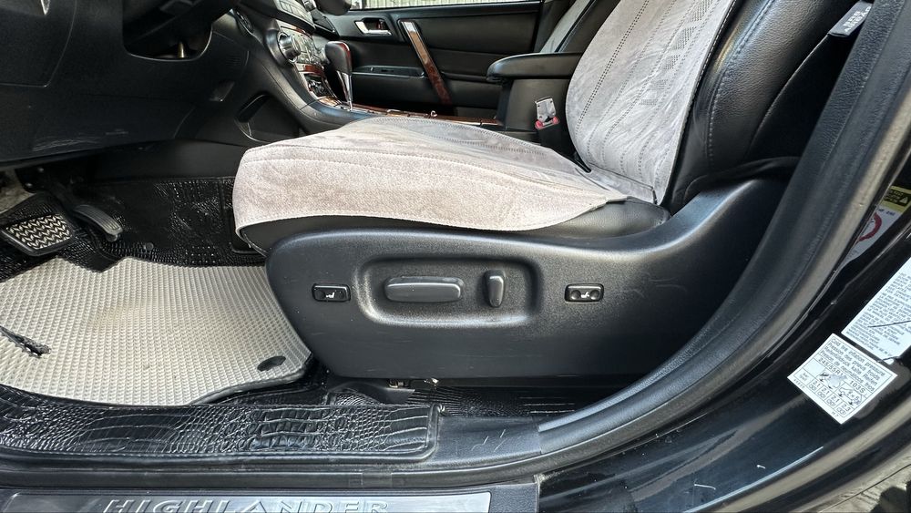 Продам Toyota Highlander 2012 г