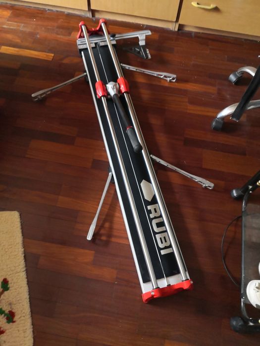 Rubi Hit1200N машина за плочки 120см