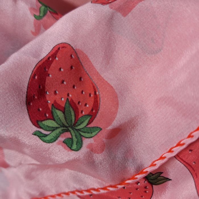 Esarfa matase Sergio! Capsunele!