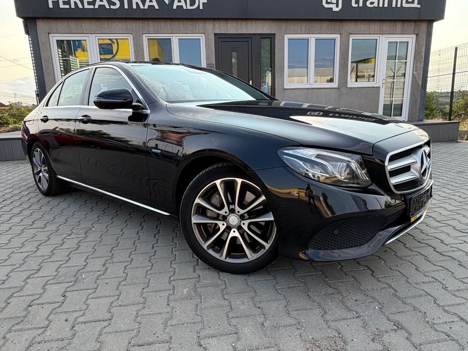 Mercedes-Benz E MERCEDES-BENZ E 350e 9G-Tronic Avantgarde Plug-in Hybrid