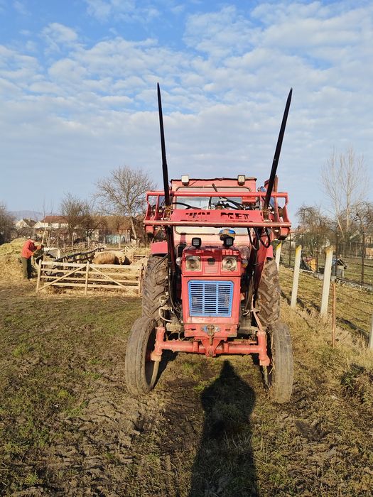 Tractor 650 cu frontal