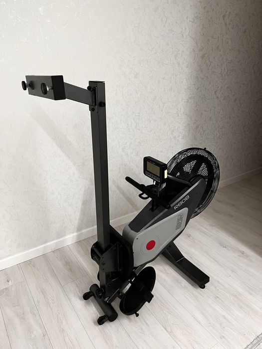 Гребной тренажёр