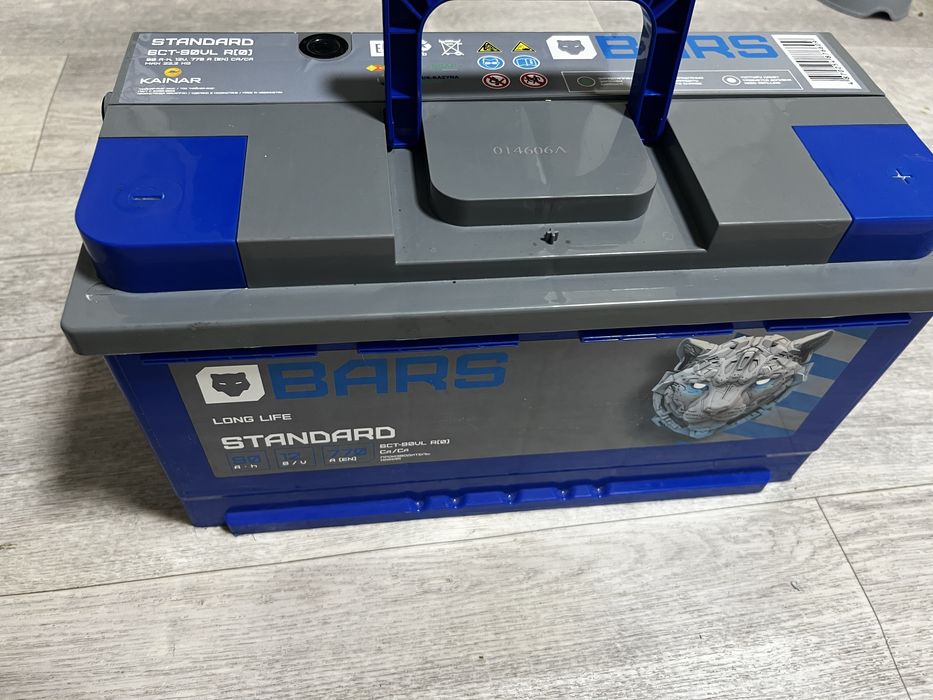 Продам,аккумулятор 90А.