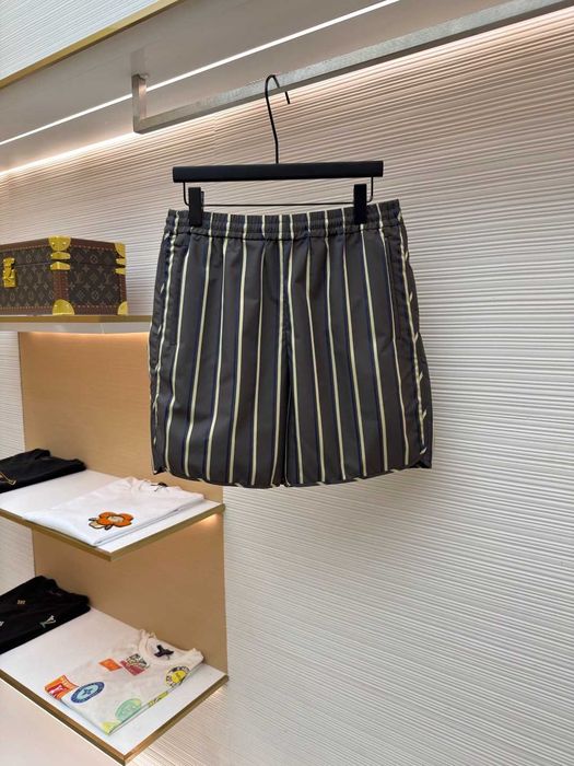 Pantaloni scurti Louis Vuitton Premium