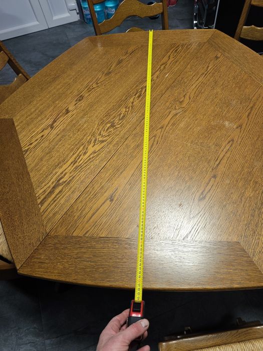 Masa cu 6 scaune din LEMN MASIV