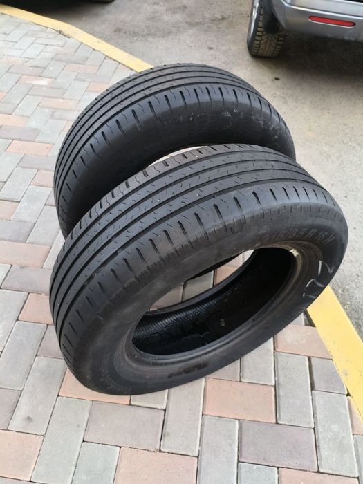 Шины 215/65/16 пара Continental