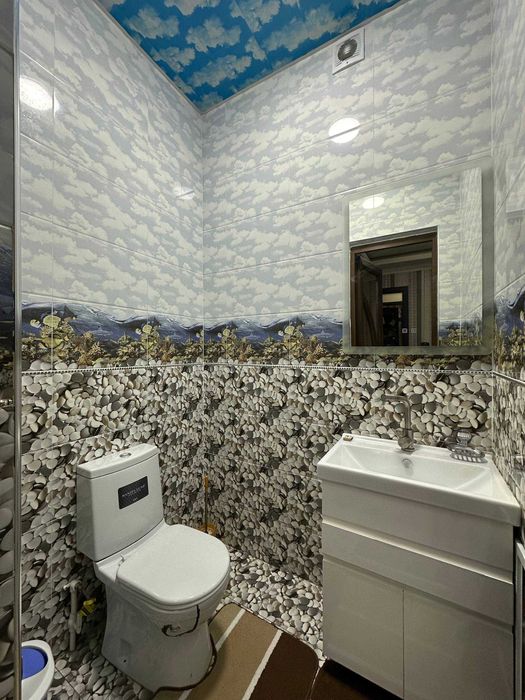 Квартира Қорасув мавзесида ижарага берилади: