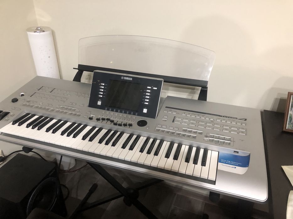 Pian Yamaha Tyros 4 stare ca nou!