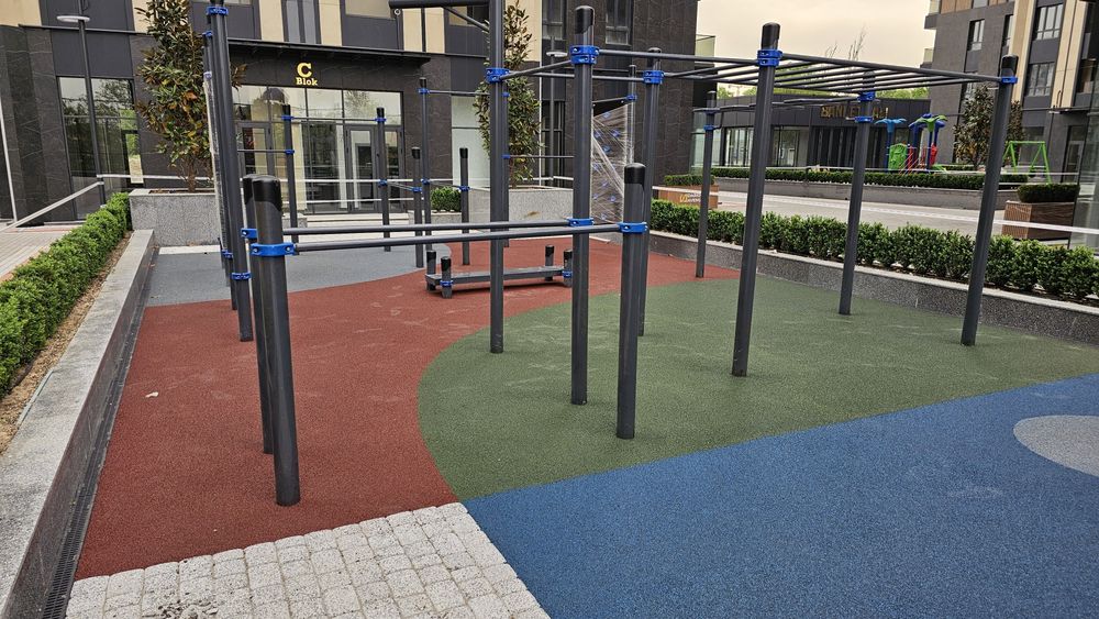 Резиновая покрытия для детских площадок