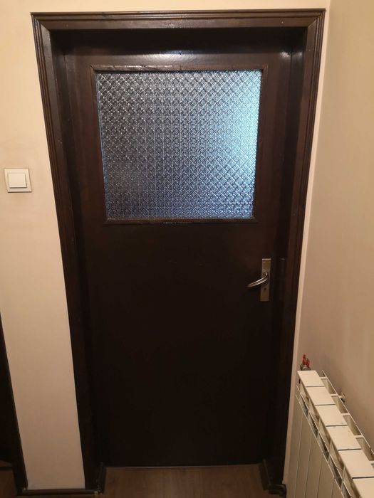 Интериорни врати