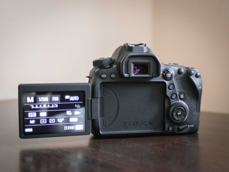 Dslr Canon 6D Mark II -Full Frame - 2508  de cadre