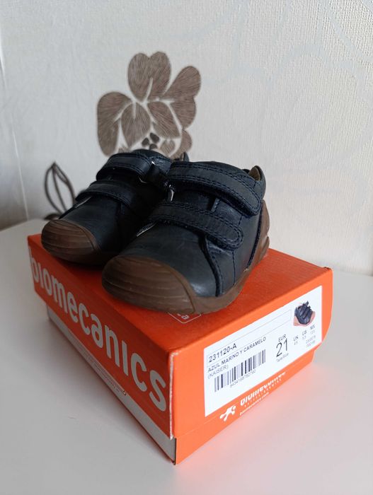 Обувки за бебе за прохождане Biomechanics