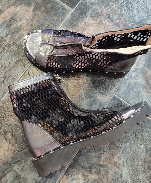 Продам ботин 1000