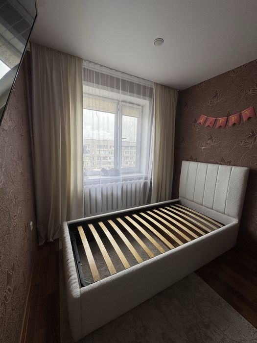 Кровать односпальная, 90x200