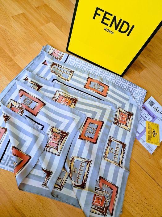 Esarfa matase naturala Fendi,saculet,etichetă,Italia