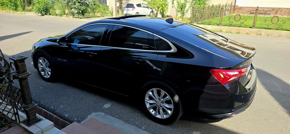 Malibu premir 2022 kiraska top toza polni navorot 2500$