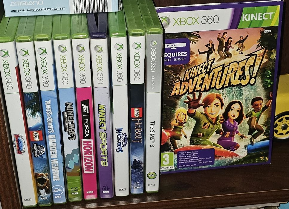 XBOX  360 Kinect
