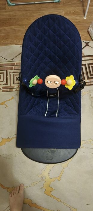 Продам шезлонг детский