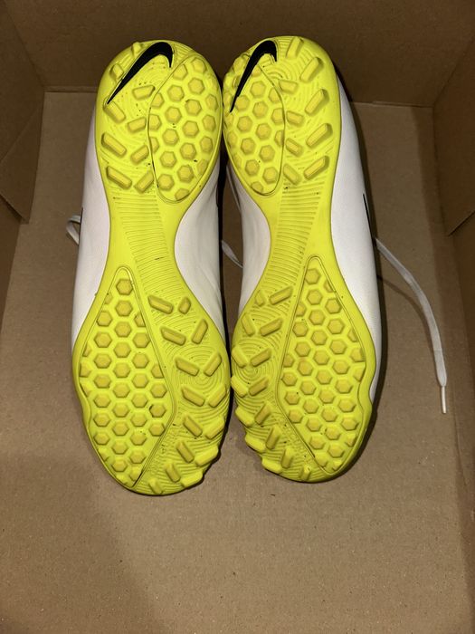 Adidasi de sintetic nike mercurial