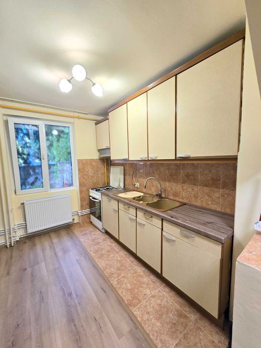 Inchiriere apartamet 3camere, Iozefin, aproape de Nokia direct de la proprietar