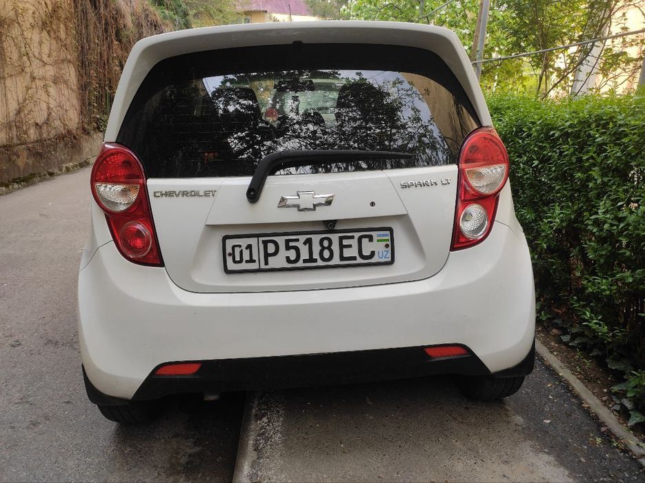 Сдам в аренду авто -Spark 2012 года, автомат, Ташкент.