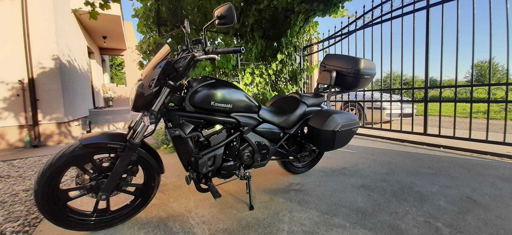 Kawasaki Vulcan S / Evacuare Miller / Top Case + Genti Laterale / Sissy Bar / Parbriz