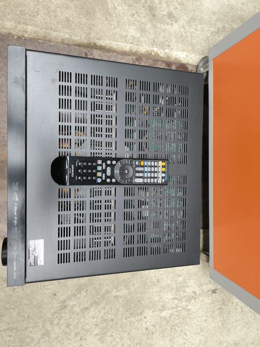 Onkyo tx nr 818  7x135 watt