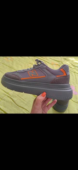 Маратонки 40 рр, велур, текстил и кожа