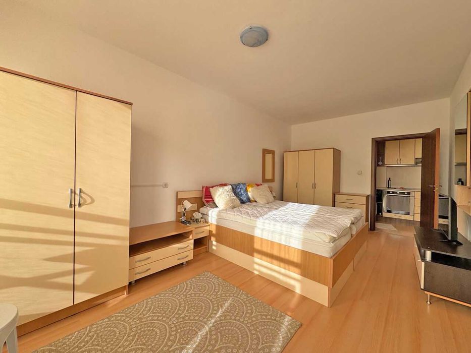 Продава се Двустаен апартамент в к.к. Слънчев бряг - 49 кв.м за 547 €/кв.м - Снимка #6