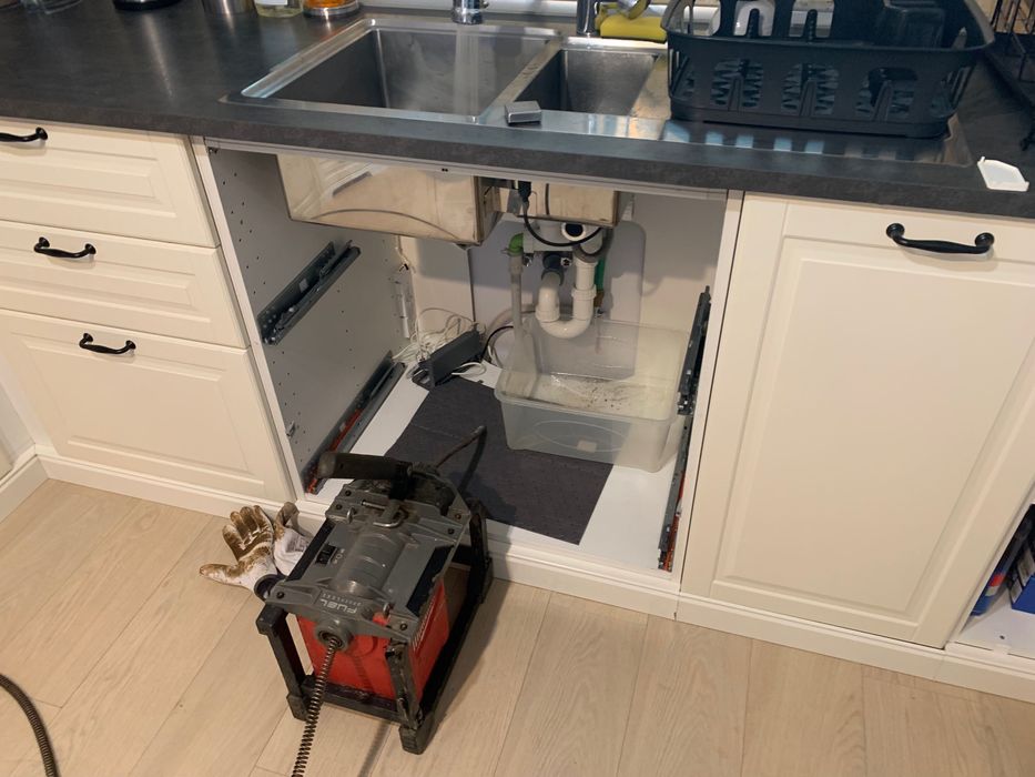 Instalator desfundare wc chiuveta teava canalizare Ploiesti Non Stop