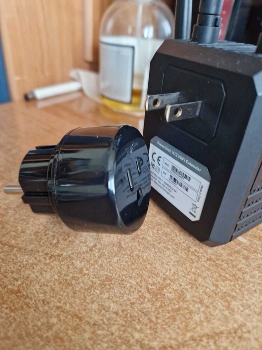 Prescitech ac1200 Dual Band WiFi Range Extender X12 + adaptor UE