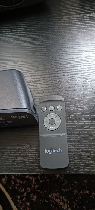 Logitech 5.1  ca nou, foarte puțin folosit