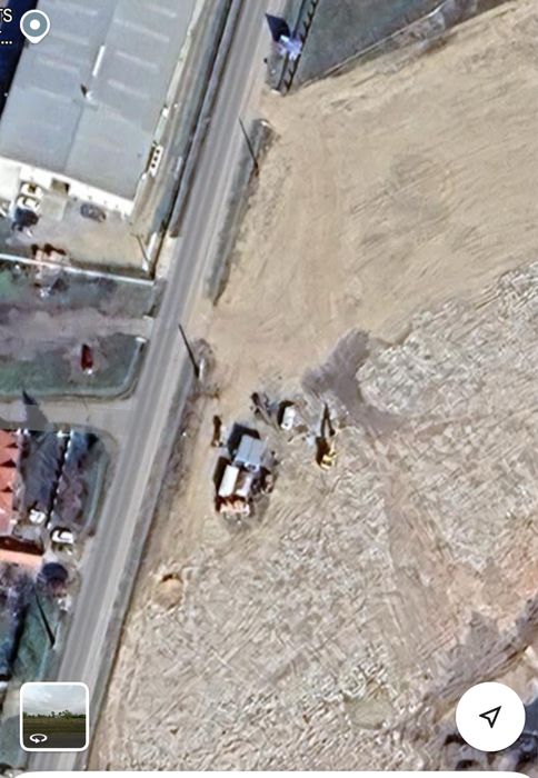 Inchiriez/ vand 10.000 mp de teren balastat .