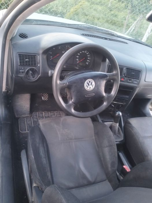 Se vinde Golf IV 1.9 ALH