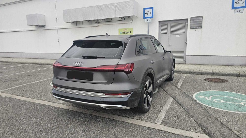 Audi E-tron 55 SUV - Predare leasing