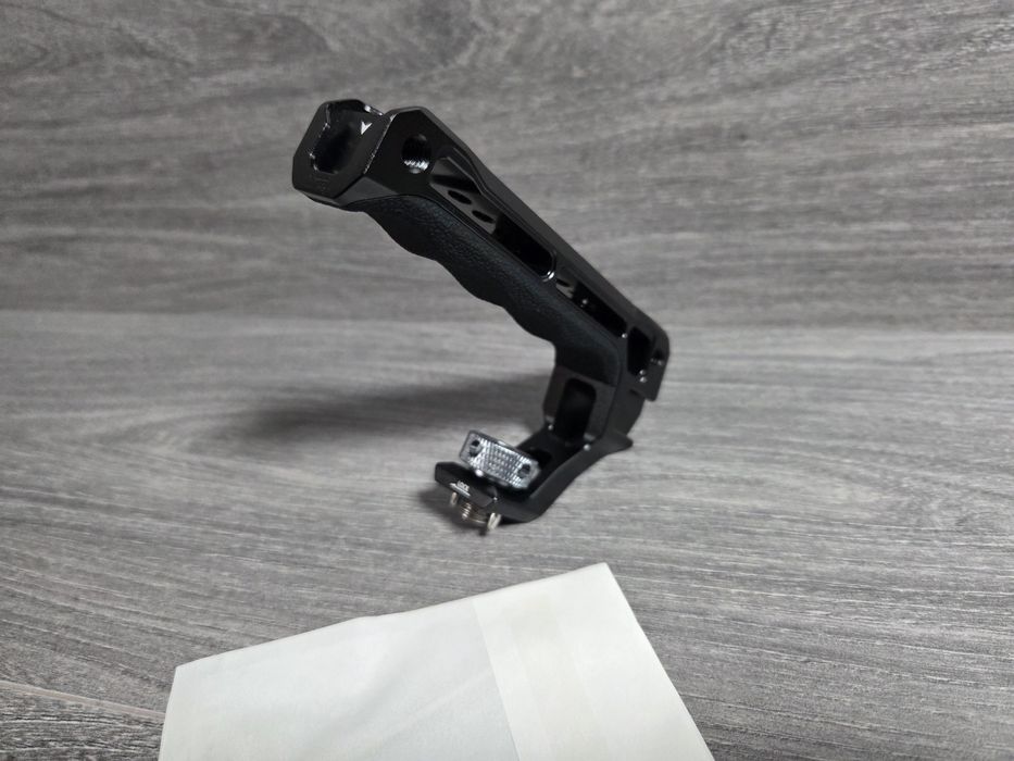 ПРОМО ! SmallRig Горна ръкохватка тип ARRI / фото аксесоар !