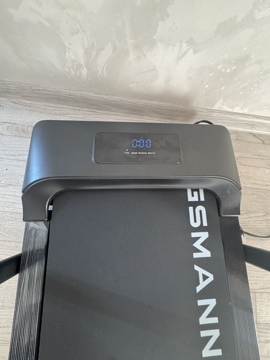 Продам беговую дорожку