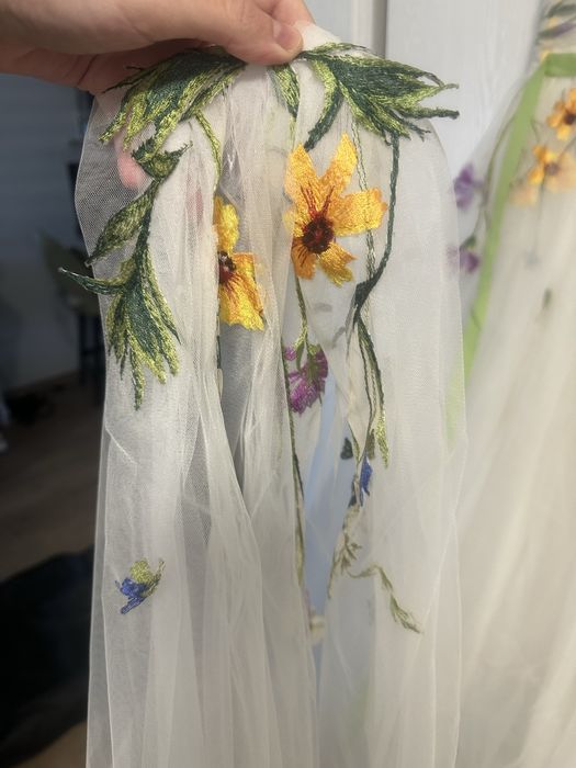 Vand rochie de mireasa