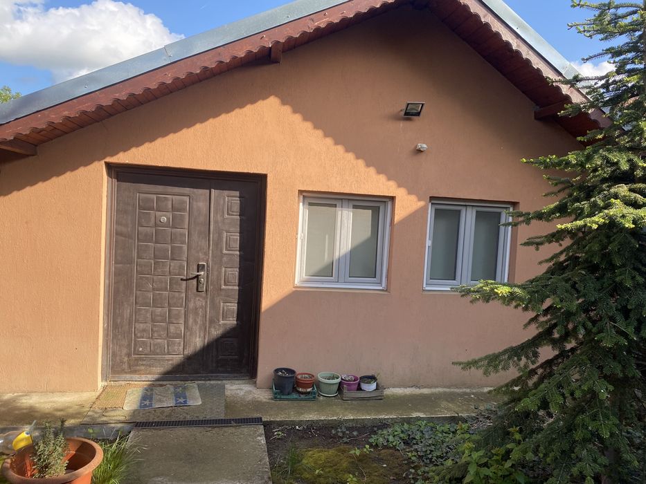 Casa de vanzare petrechioaia