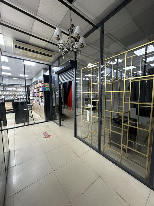 Продам бутик в торговом доме Семей