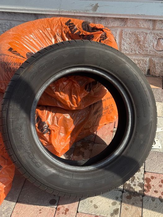 Продам шины летние