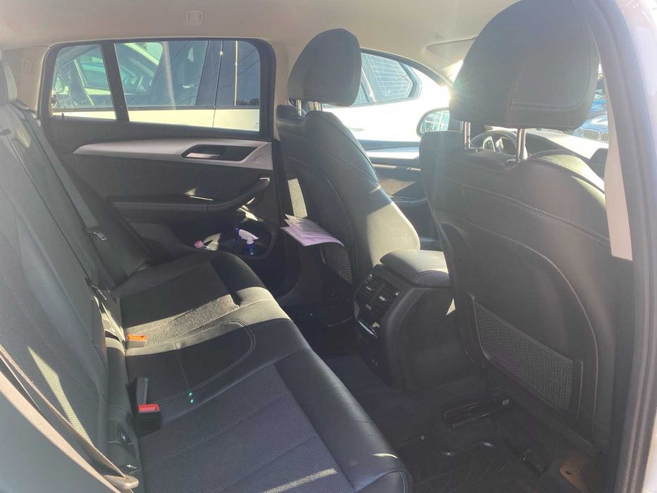 Продавам БМВ Х4 xDrive 20d 140kw