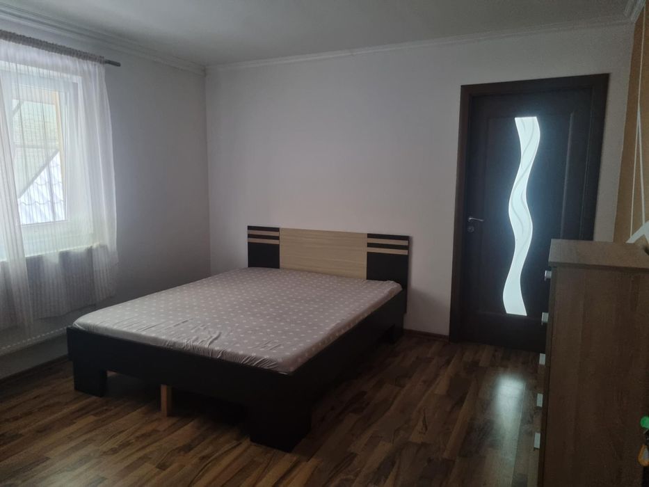 Ofer spre închiriere garsonieră!