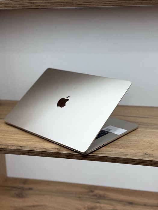 Продам Macbook Макбук air 15 2024 M3