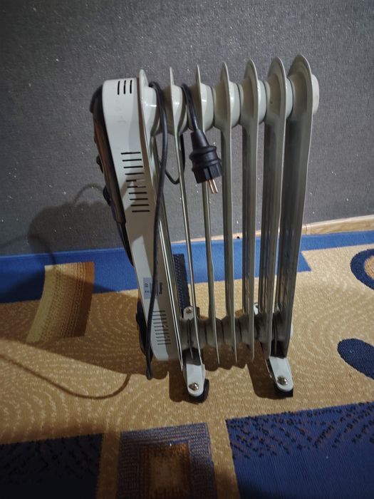 Продам масляный радиатор