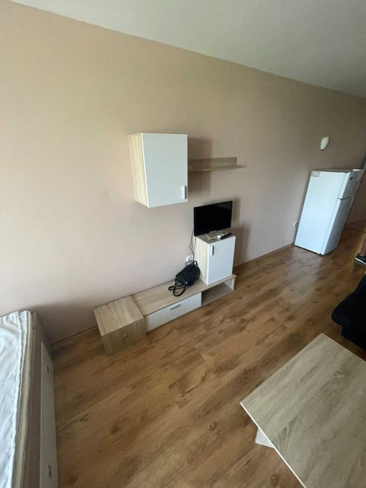 Дава се под наем Едностаен апартамент в София, Малинова долина - 59 кв.м за 423.81 € - Снимка #2