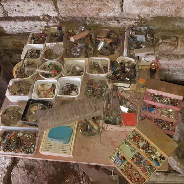 Стари електронни компоненти