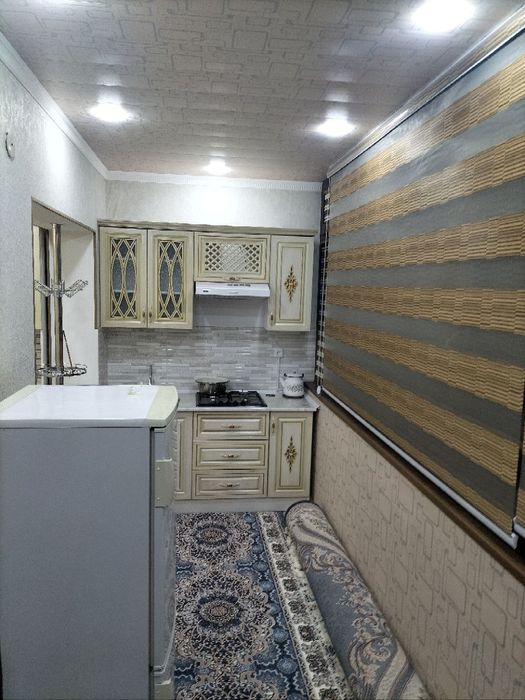 2 комнатная квартира сдаю