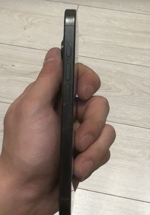 Черный Айфон 16 про 512 гб