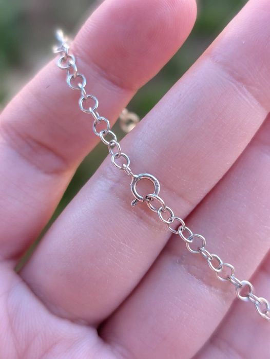 Veche bratara din argint de 925, cu pandantive inimioare copii